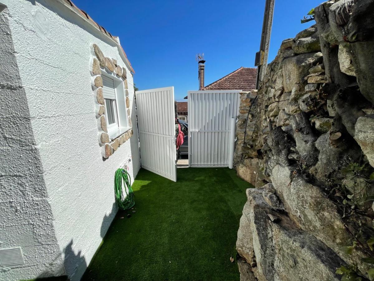 Casita Independiente Y Tres Apartamentos Con Piscina Ladeira Playa Baiona Esterno foto