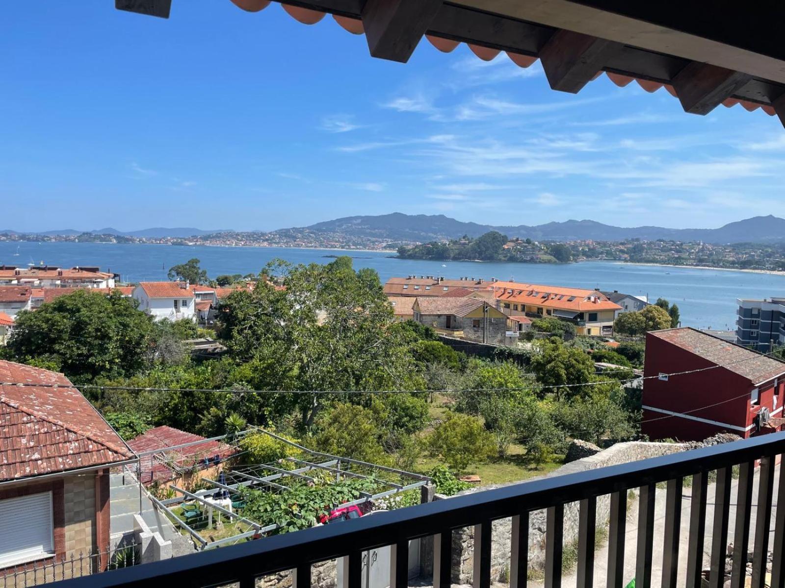 Casita Independiente Y Tres Apartamentos Con Piscina Ladeira Playa Baiona Esterno foto