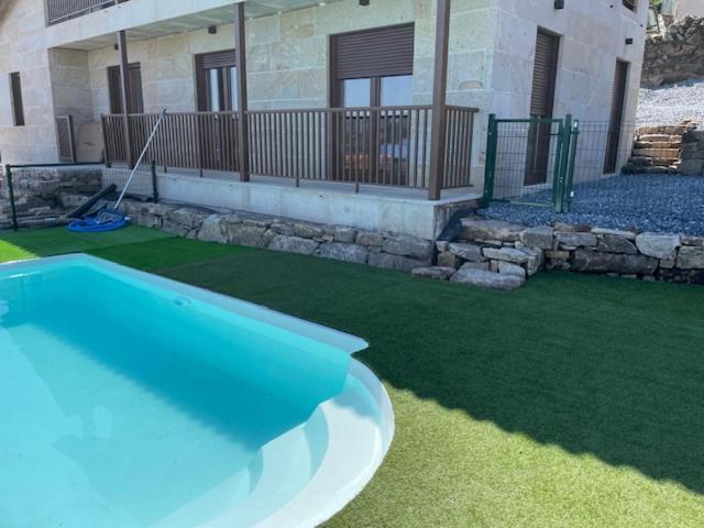 Casita Independiente Y Tres Apartamentos Con Piscina Ladeira Playa Baiona Esterno foto