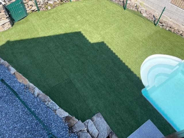 Casita Independiente Y Tres Apartamentos Con Piscina Ladeira Playa Baiona Esterno foto